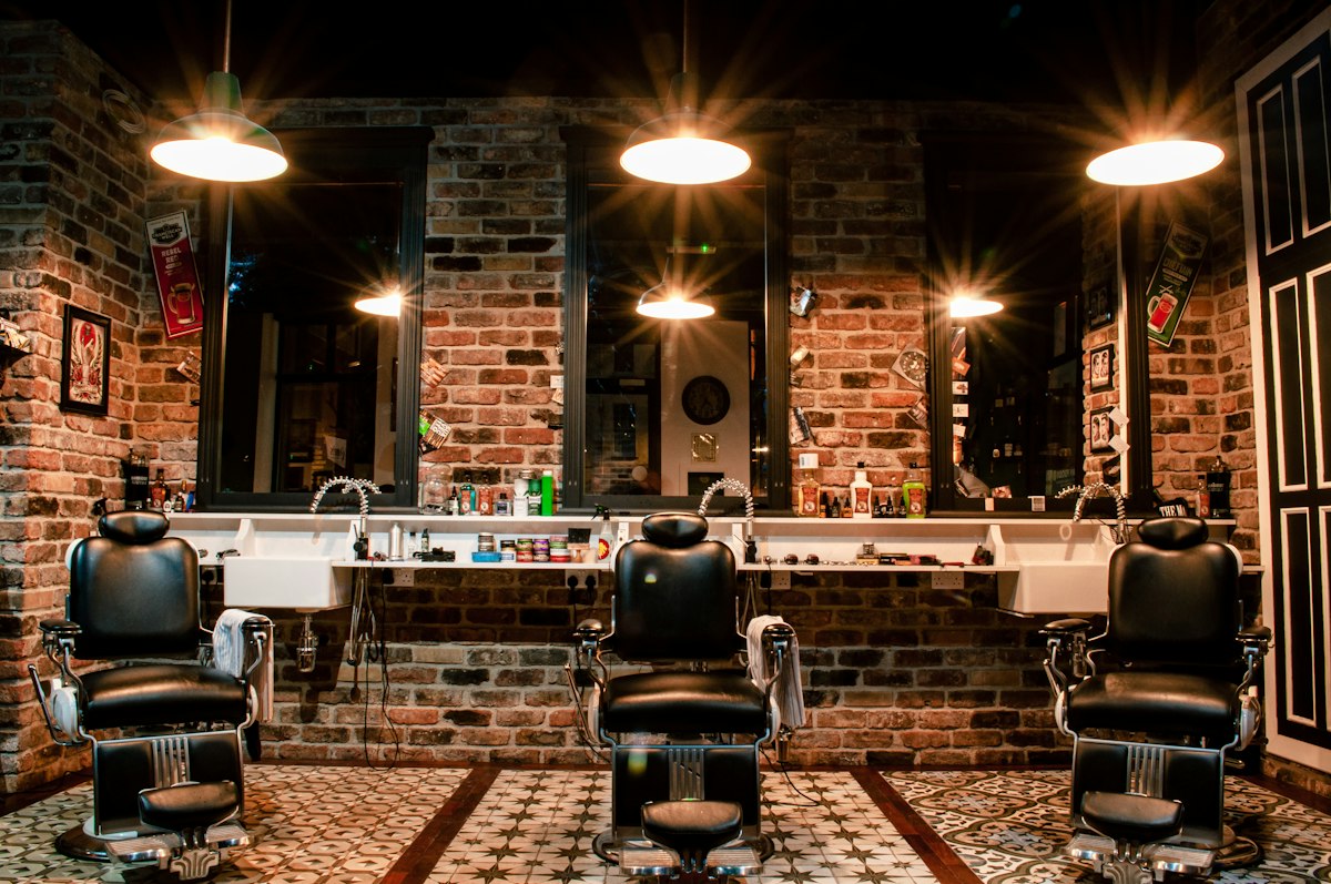 Servicio y Liquidación de Comisiones Barbería